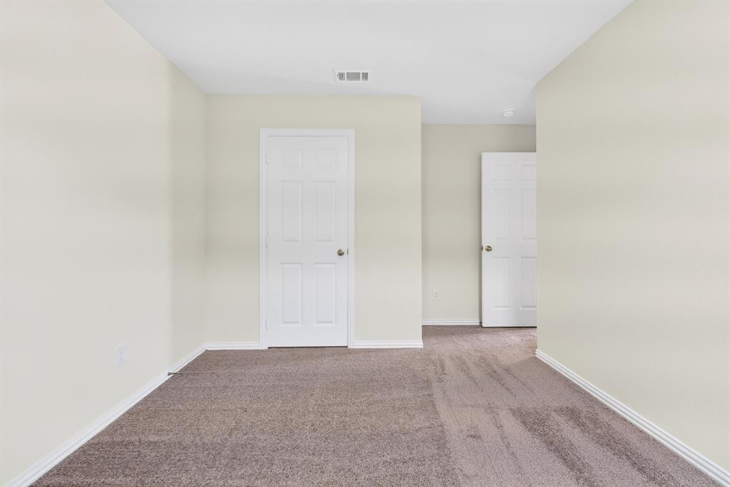 935 Antelope Trail Property Photo 12
