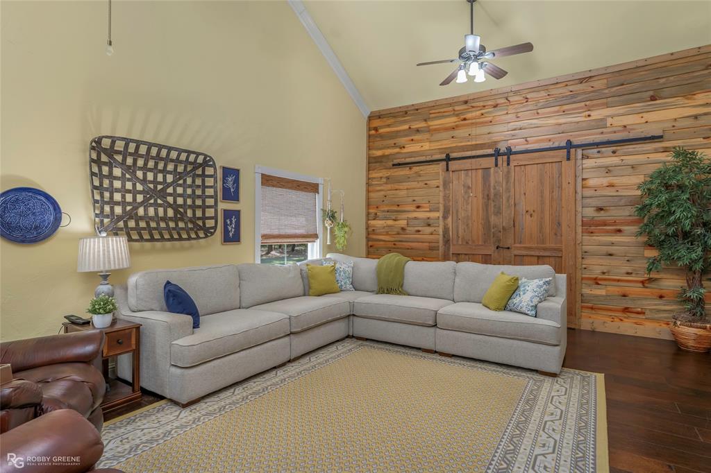8602 Springwood Road Property Photo 10