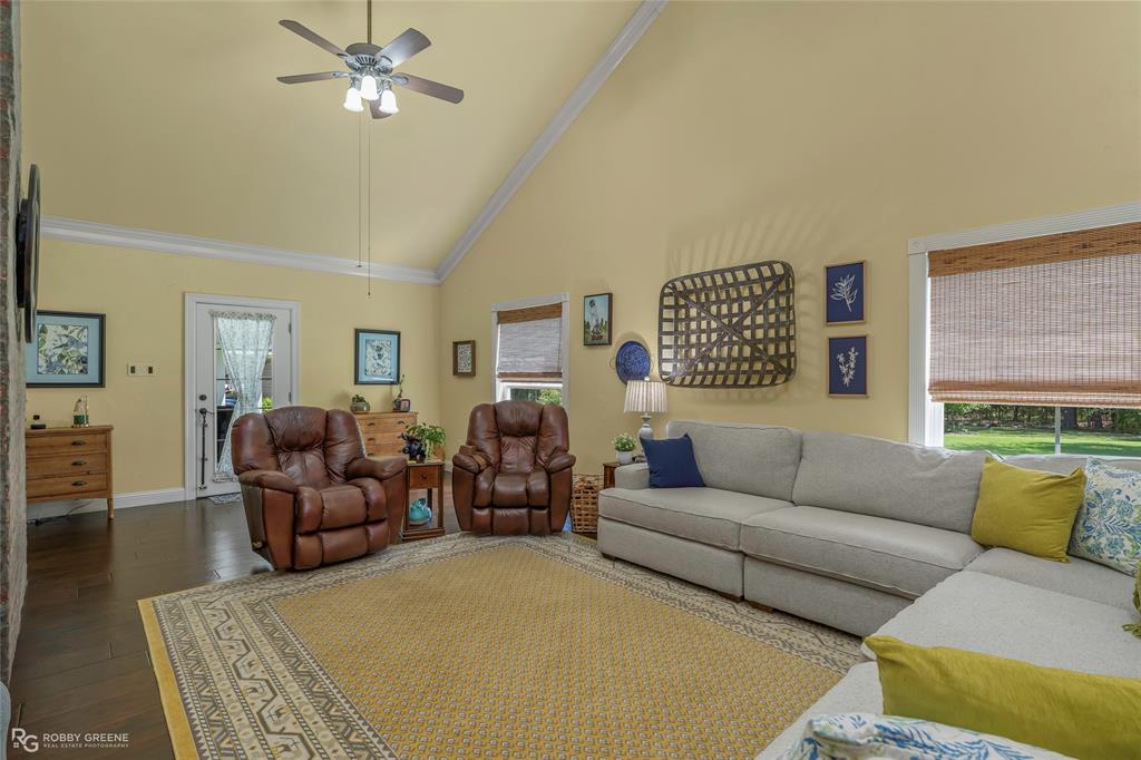 8602 Springwood Road Property Photo 11