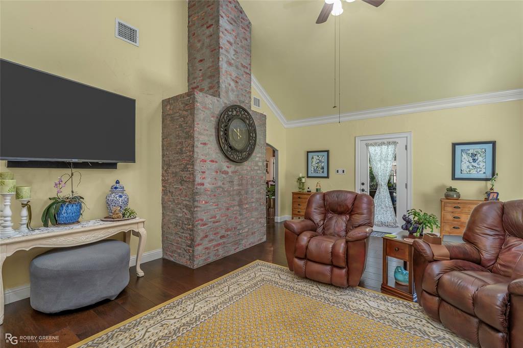 8602 Springwood Road Property Photo 12