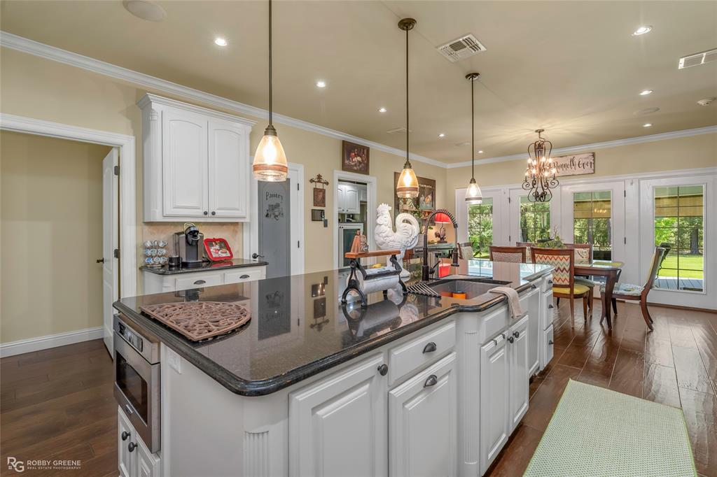 8602 Springwood Road Property Photo 16