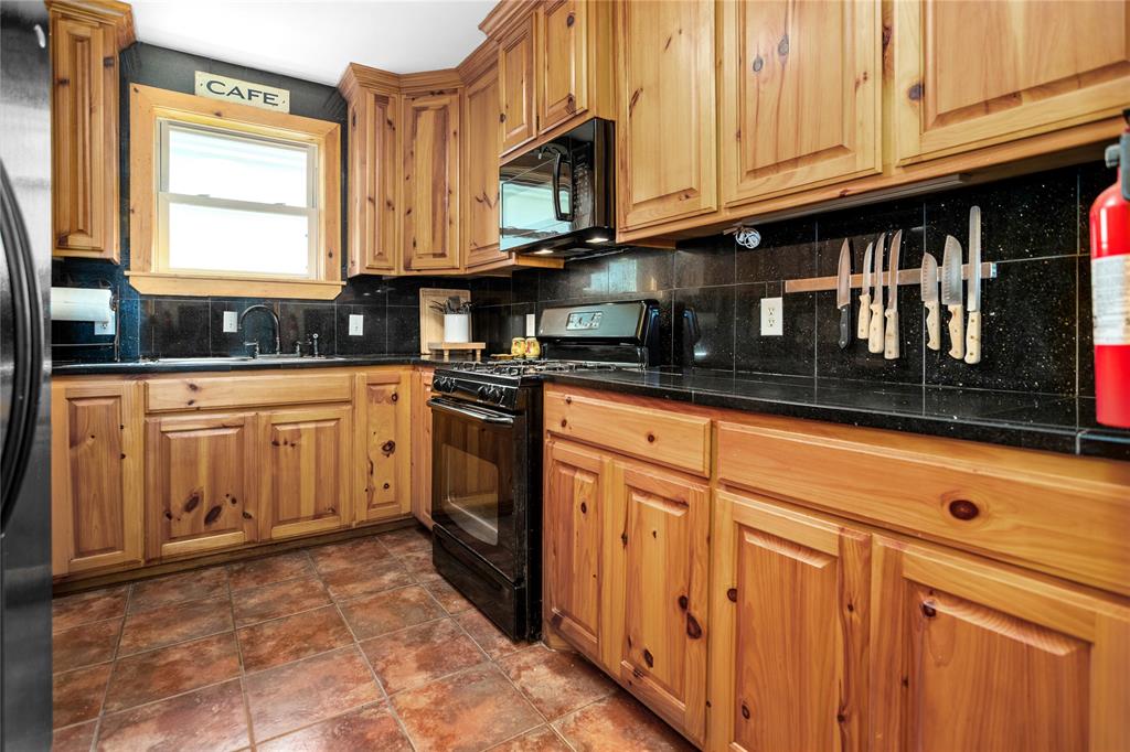 649 An County Road 1215 Property Photo 29