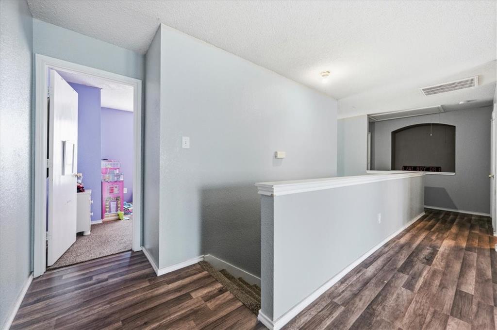 2423 Ranchview Drive Property Photo 13