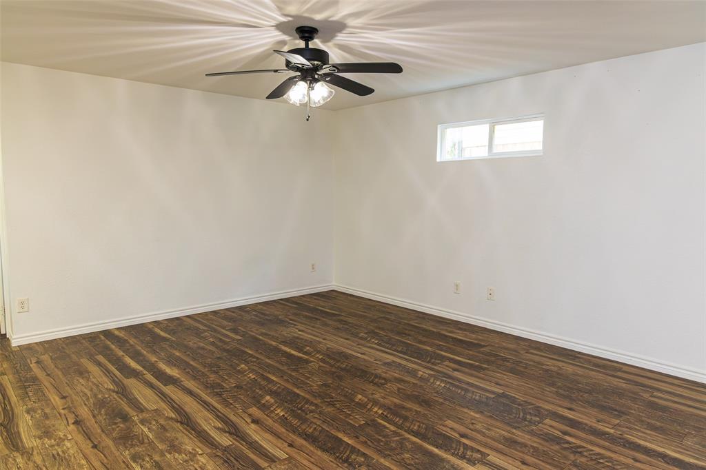 5537 Camarillo Drive Property Photo 7