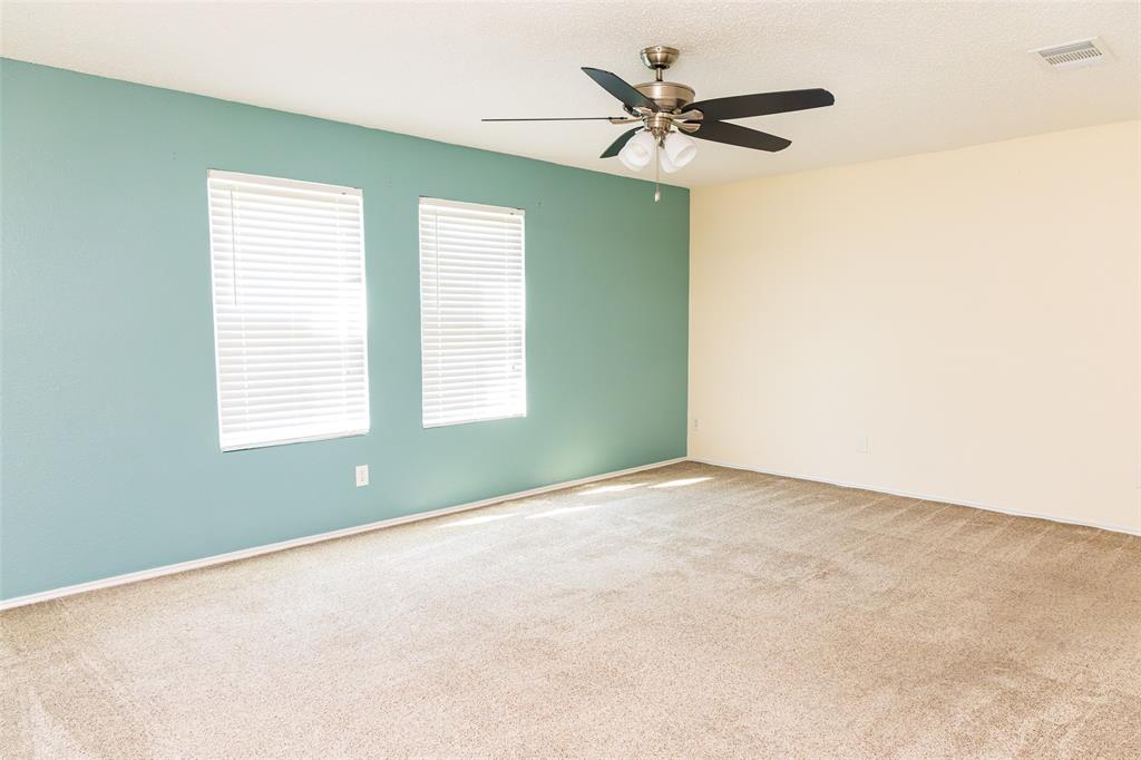 5537 Camarillo Drive Property Photo 8