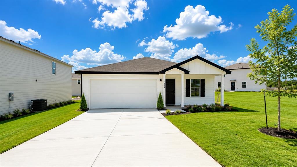 314 Azalea Trail Property Photo 1
