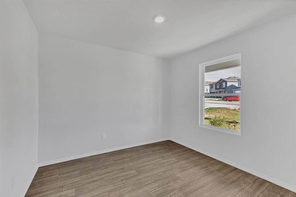 314 Azalea Trail Property Photo 14