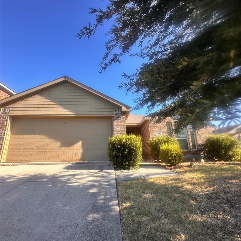 708 Westgate Court Property Photo 1