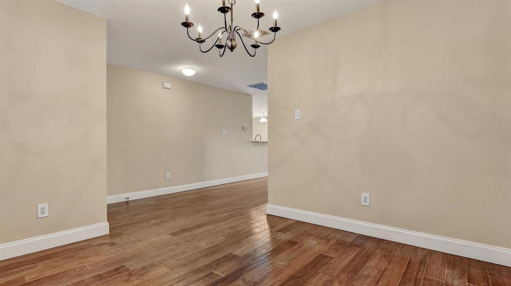 1605 Southridge Lane Property Photo 8