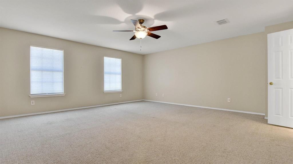 1605 Southridge Lane Property Photo 13