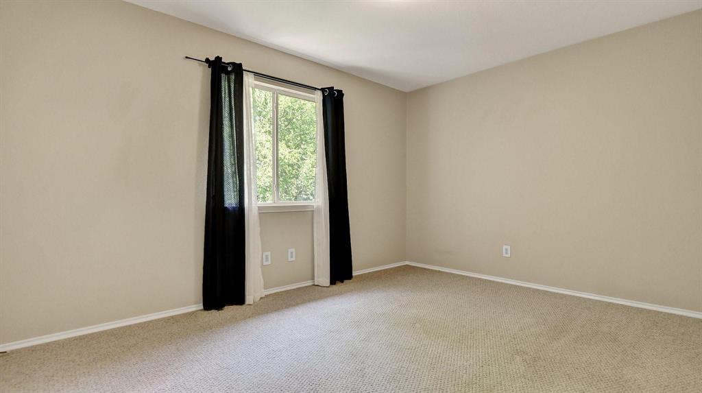 1605 Southridge Lane Property Photo 17