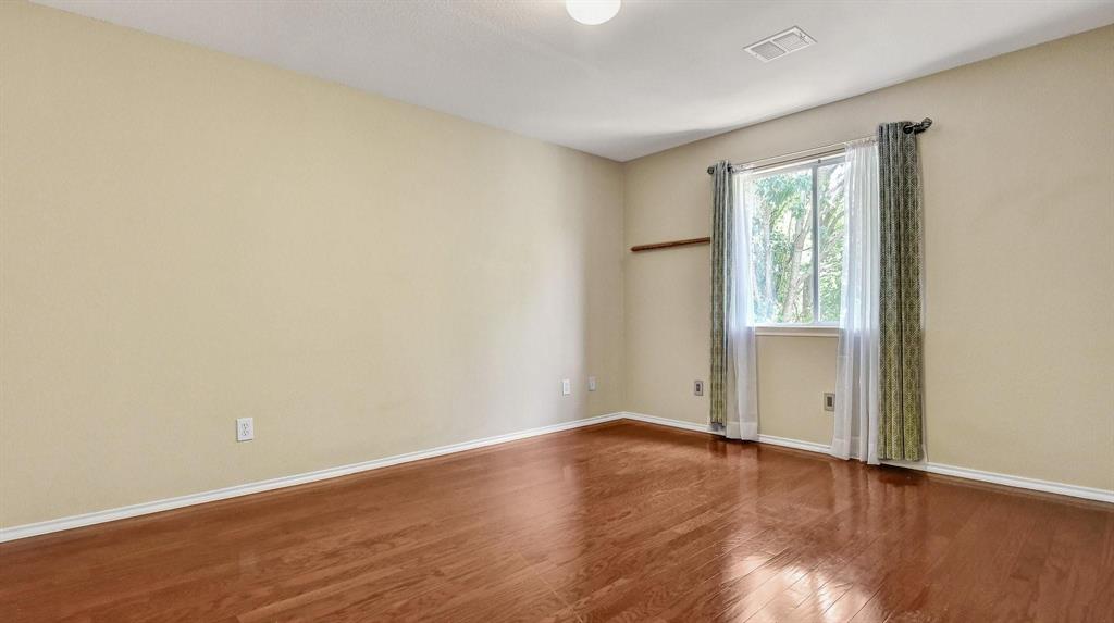 1605 Southridge Lane Property Photo 18
