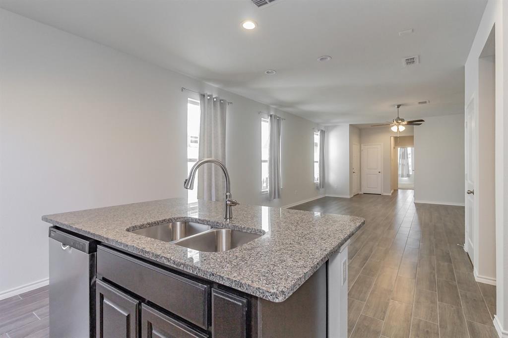 2112 River Pine Road Property Photo 15