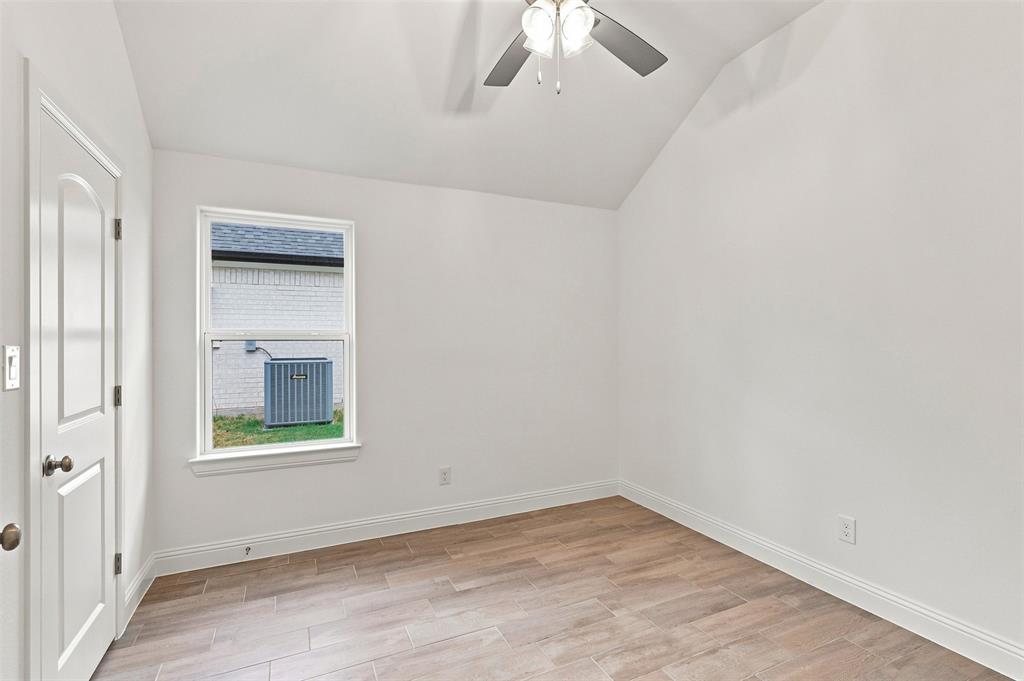 1130 Wild Rose Drive Property Photo 27