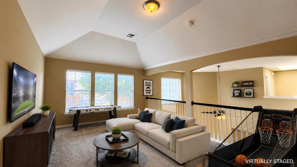 2019 Huntcliffe Court Property Photo 6