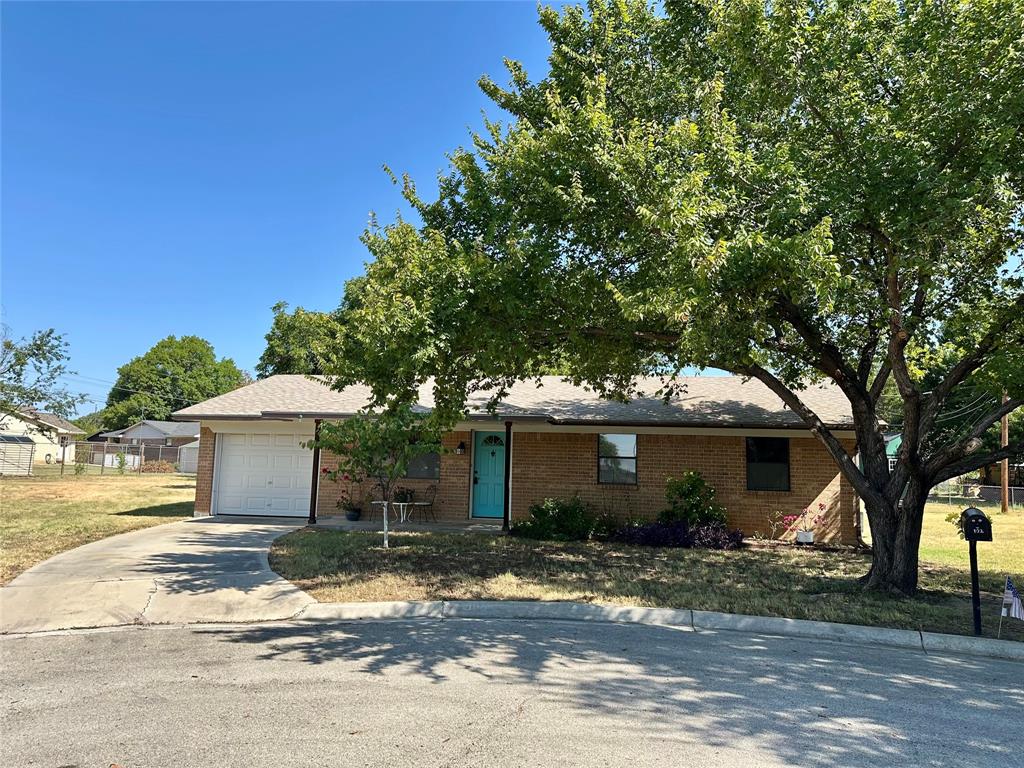 102 Mockingbird Circle Property Photo 1