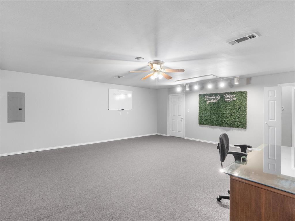 3024 Encino Drive Property Photo 32