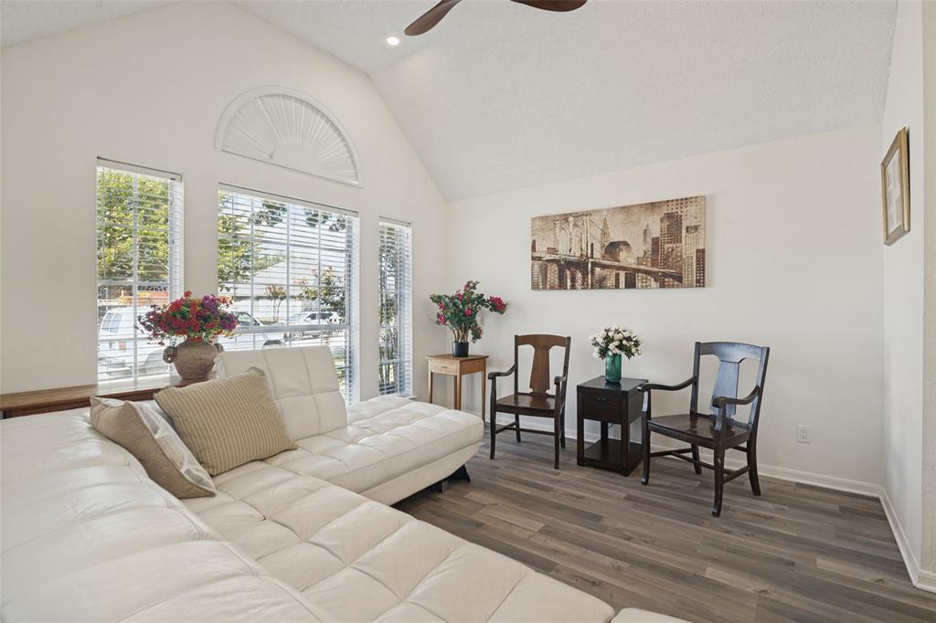 7914 Coastway Drive Property Photo 3