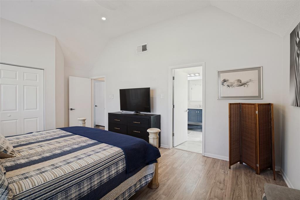 7914 Coastway Drive Property Photo 14