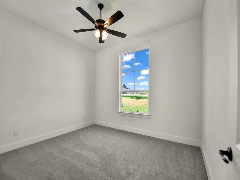740 Burr Oak Lane Property Photo 31