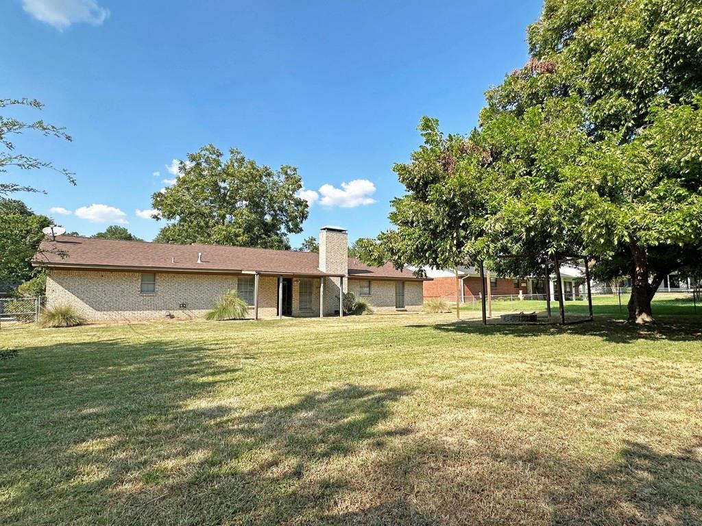 806 Humphrey Street Property Photo 17