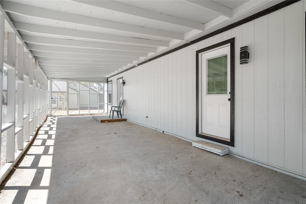 315 S Business Highway 78 Property Photo 24