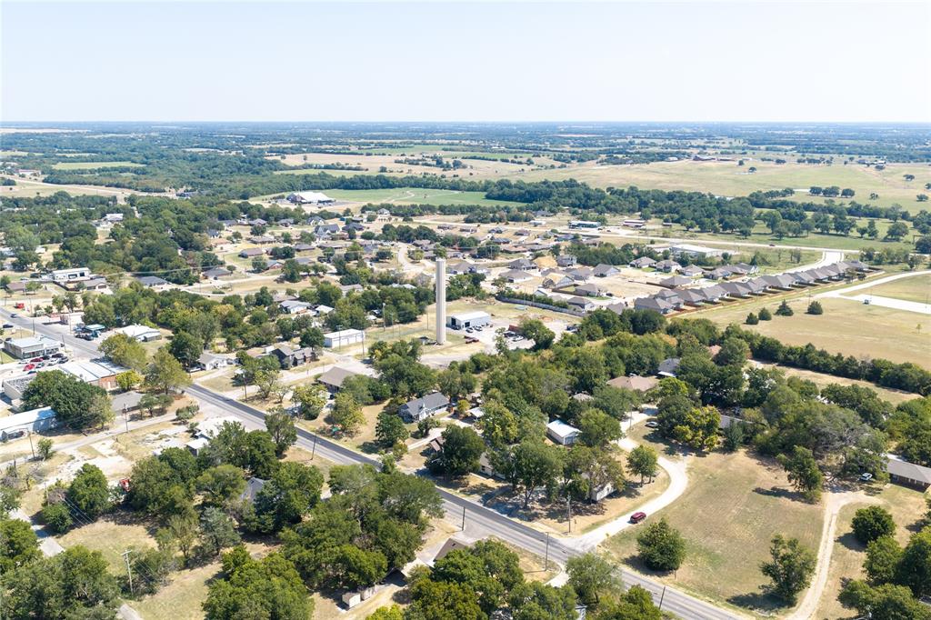 315 S Business Highway 78 Property Photo 31