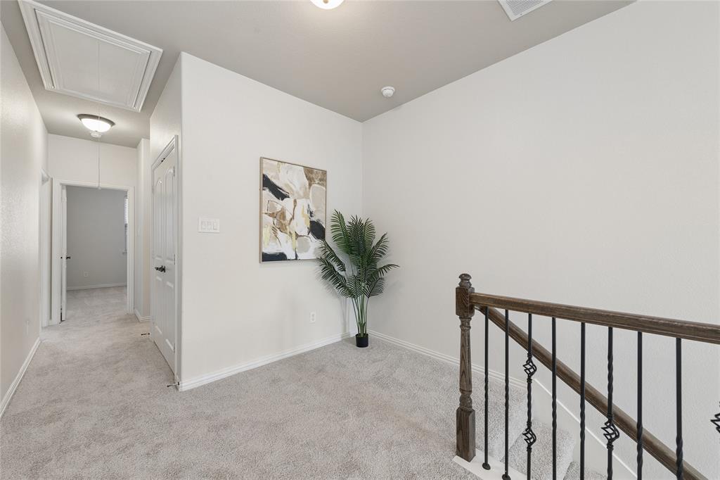 643 Matthew Place Property Photo 15