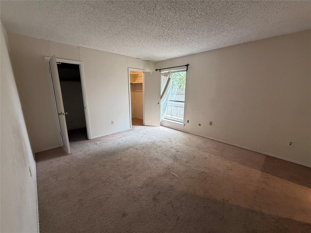 2309 Newbury Drive Property Photo 15
