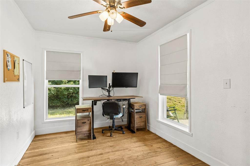 915 N Alamo Road Property Photo 11