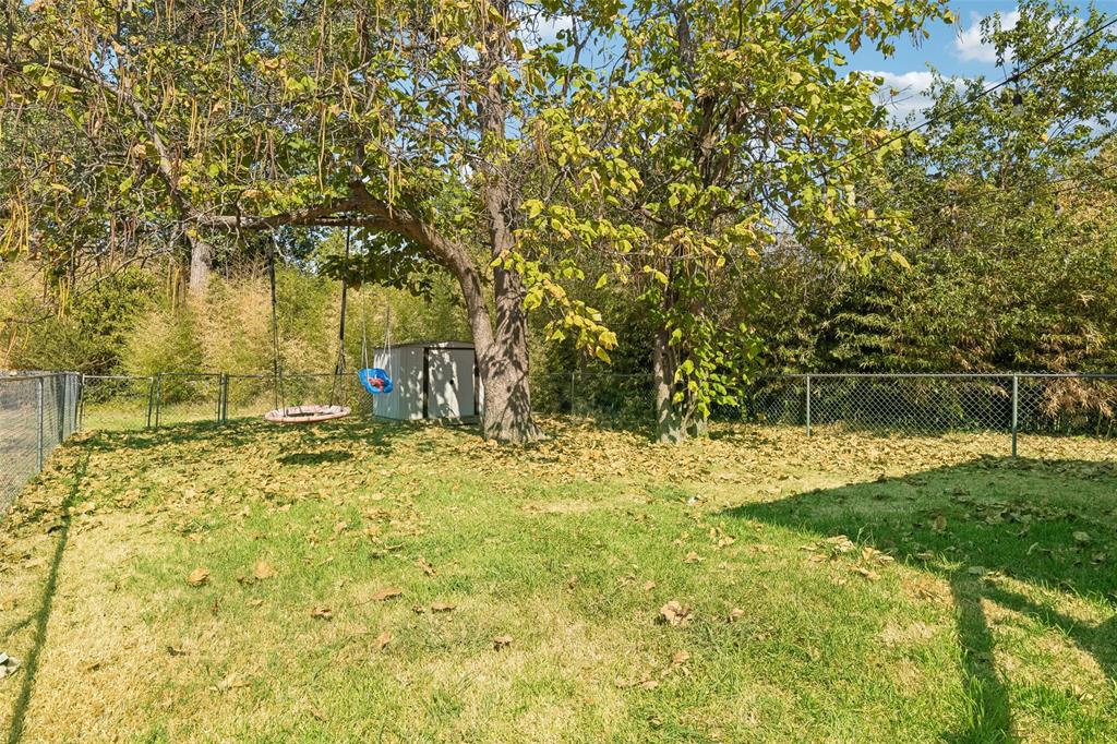 915 N Alamo Road Property Photo 22