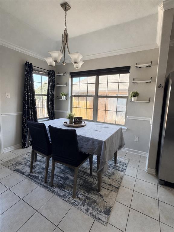 729 Stribling Circle Property Photo 4