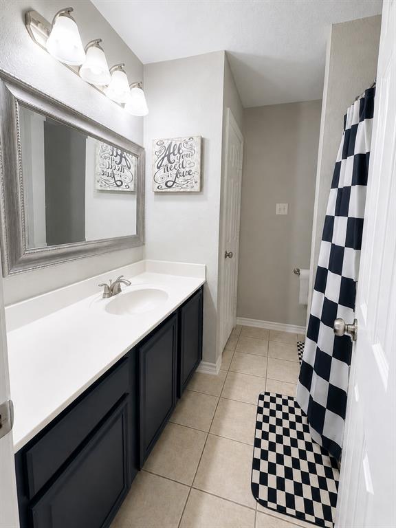 729 Stribling Circle Property Photo 8