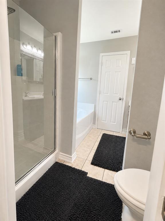 729 Stribling Circle Property Photo 11