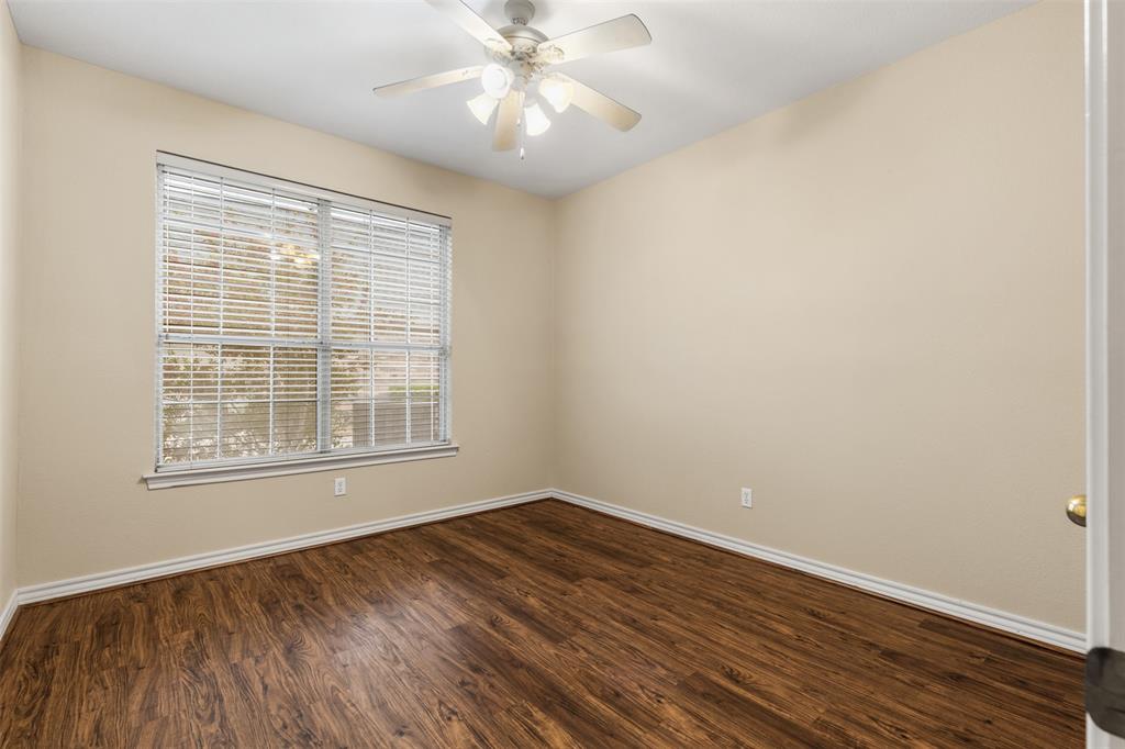5875 Pecan Chase Property Photo 9