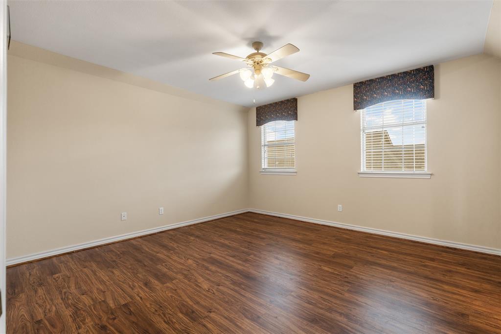 5875 Pecan Chase Property Photo 11