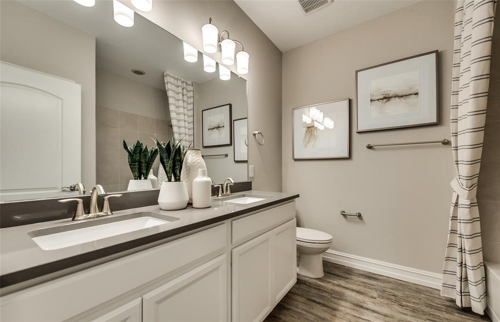11132 Bolsover Boulevard Property Photo 15