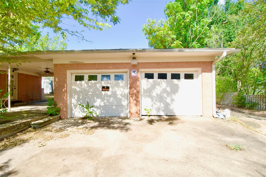 819 Pecan Street Property Photo 5