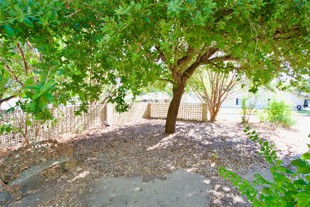 819 Pecan Street Property Photo 7