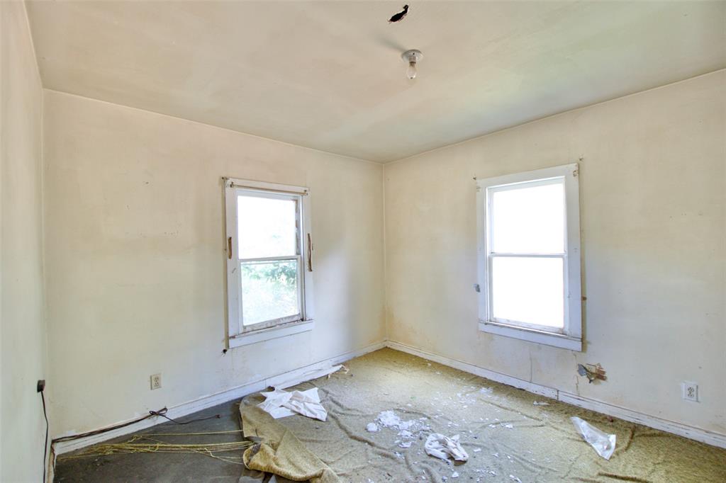 819 Pecan Street Property Photo 34