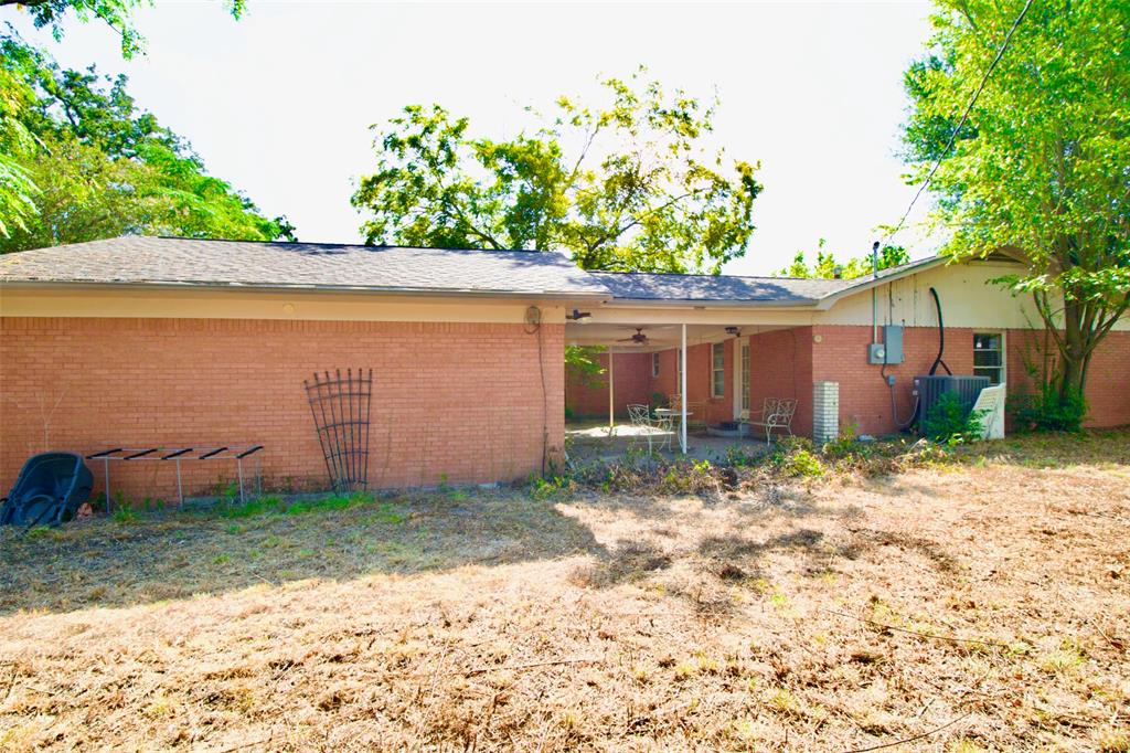 819 Pecan Street Property Photo 40
