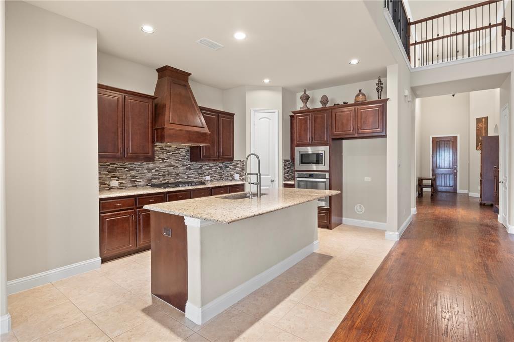 5109 Berkley Drive Property Photo 4