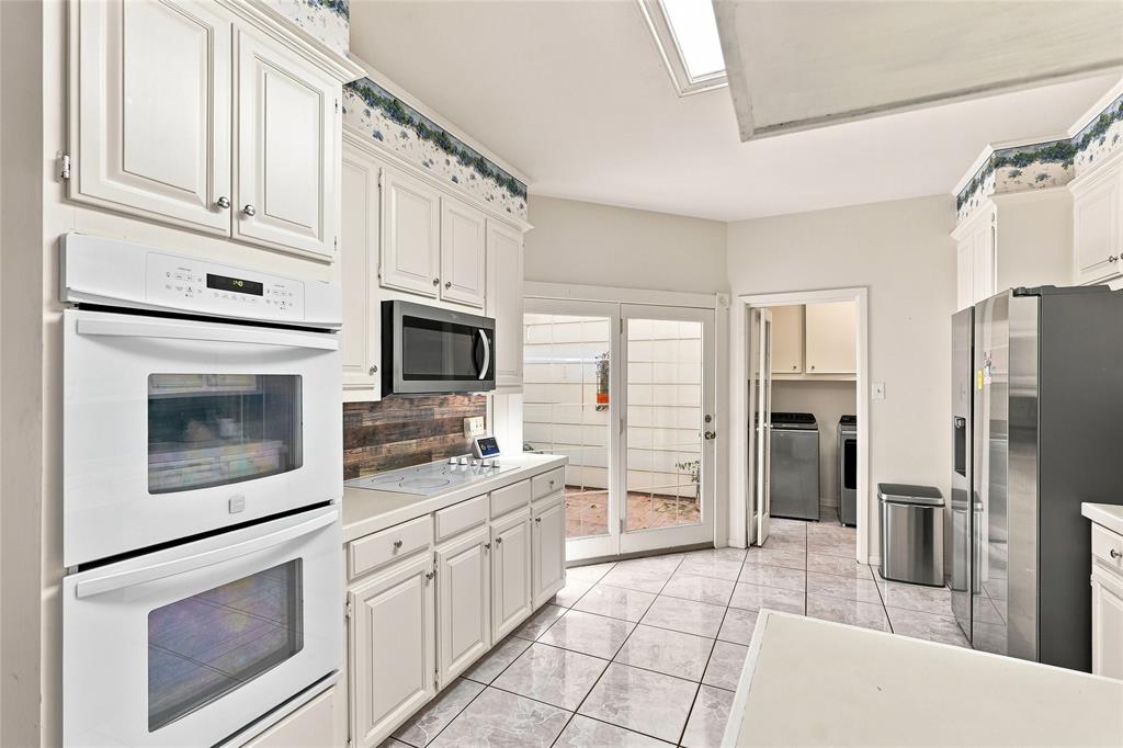 116 Lytle Place Drive Property Photo 12