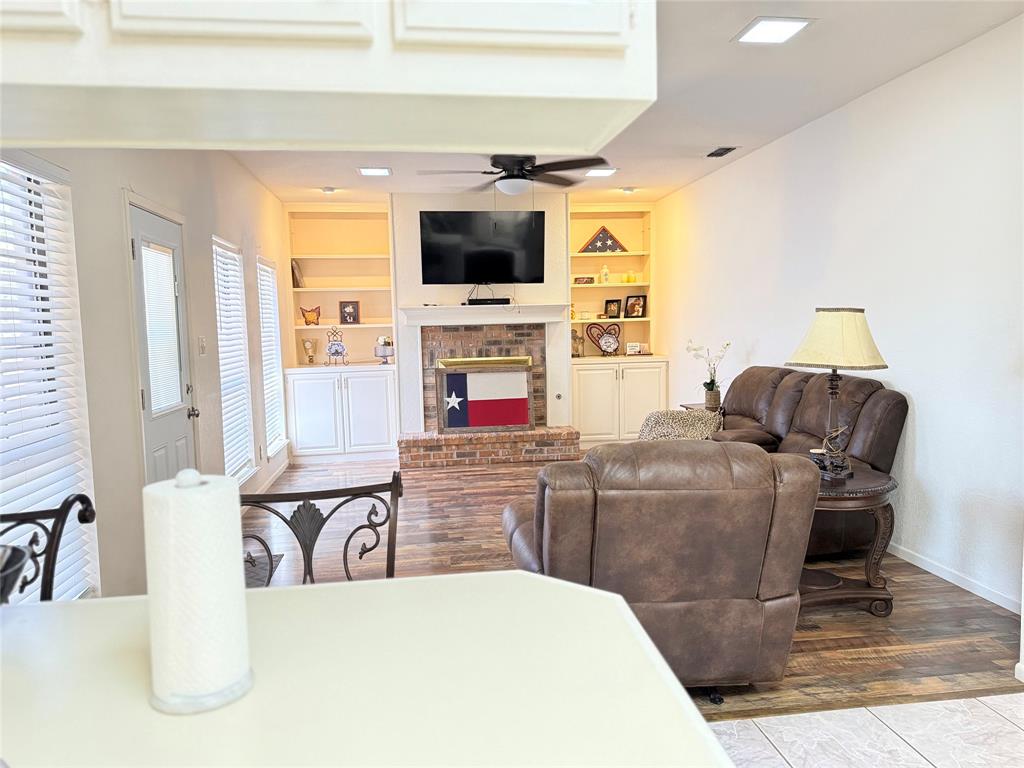 116 Lytle Place Drive Property Photo 15