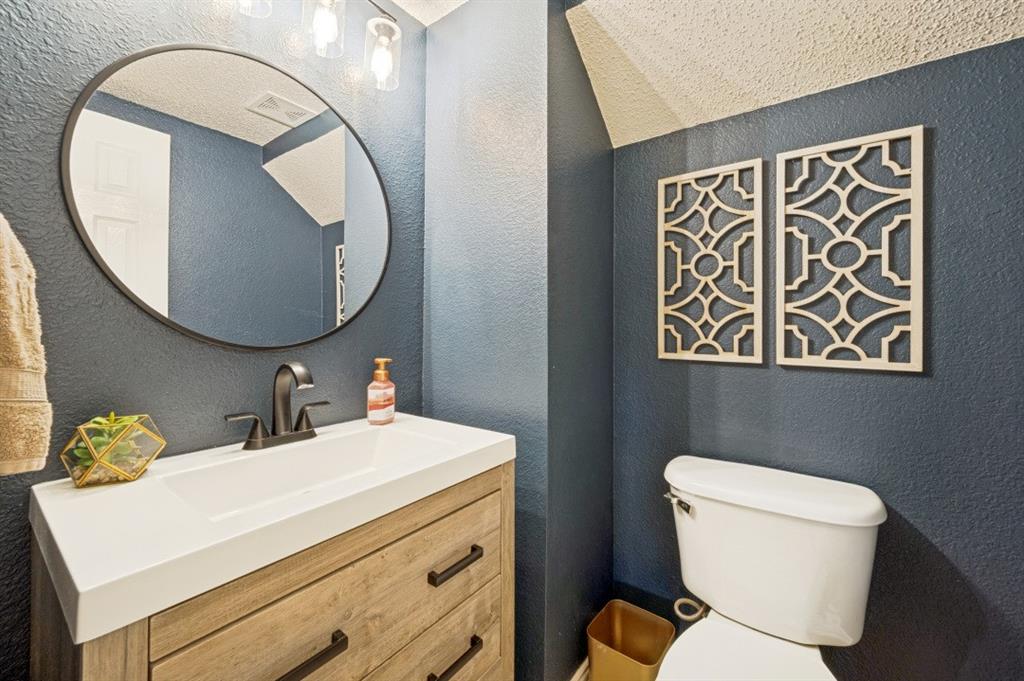 7458 Daffodil Way Property Photo 16