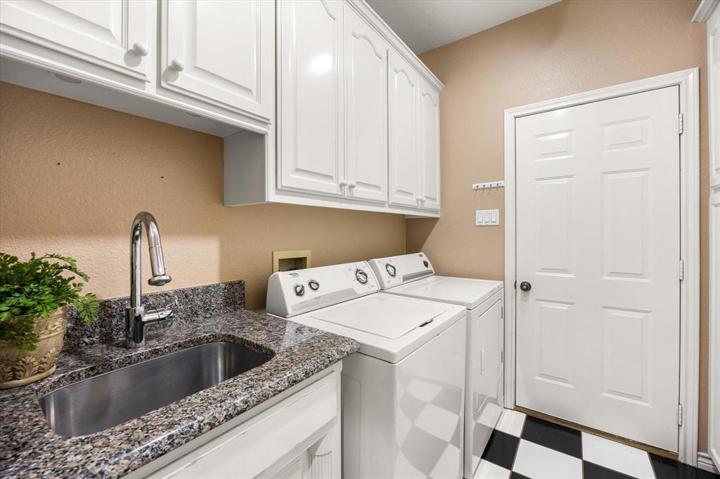 8712 Bellechase Road Property Photo 31