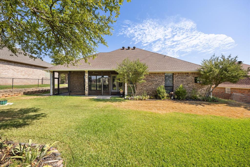 8712 Bellechase Road Property Photo 32