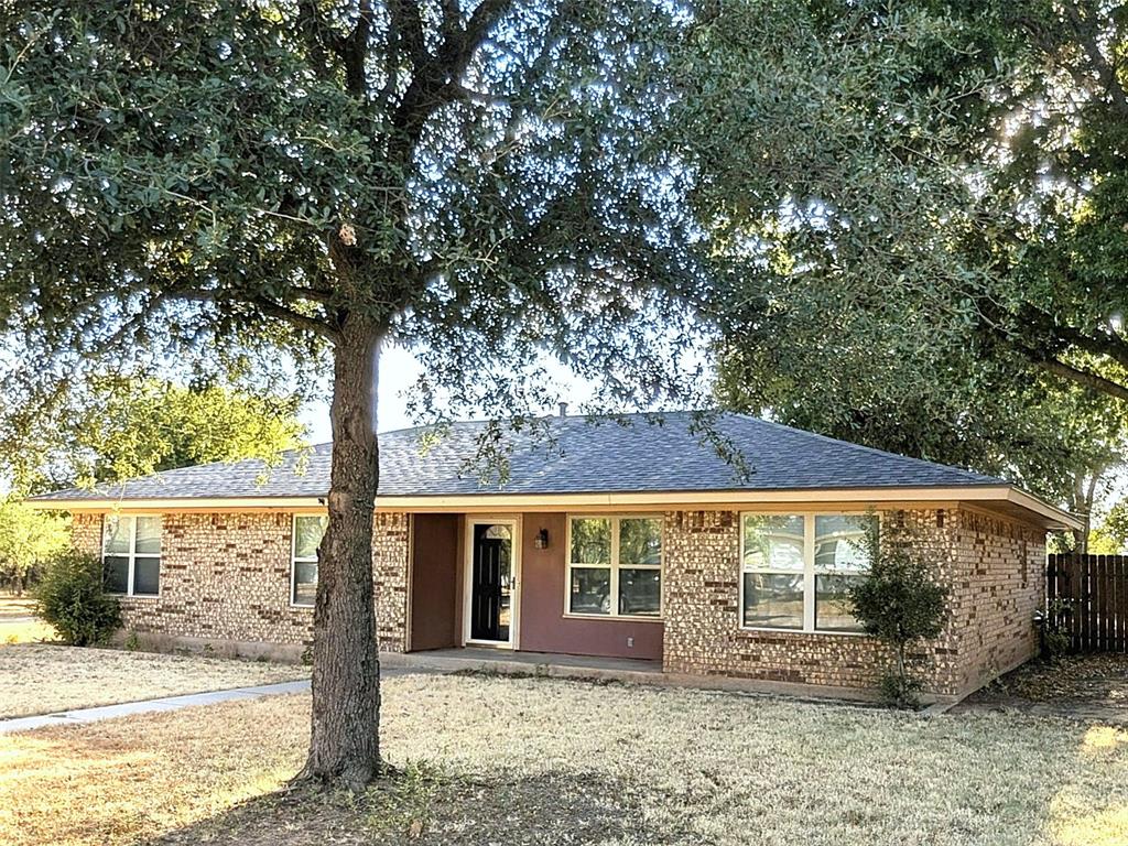1316 S Galloway Drive Property Photo 1