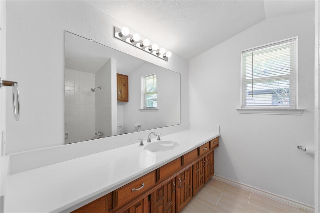 336 Woodbrook Drive Property Photo 22