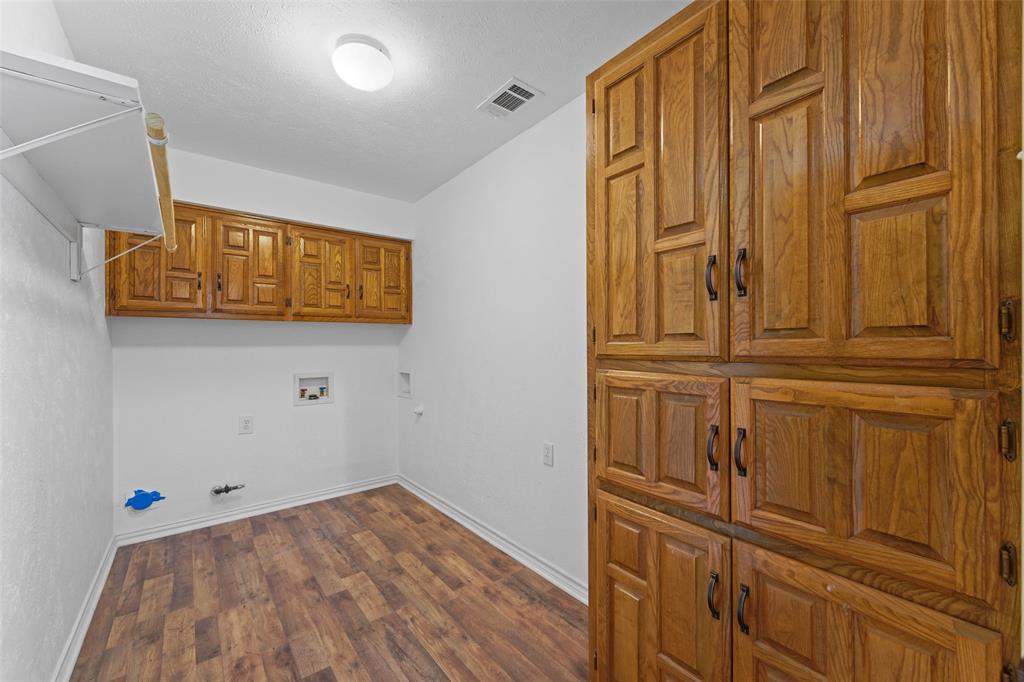 336 Woodbrook Drive Property Photo 27